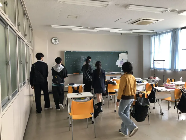 教室見学の様子